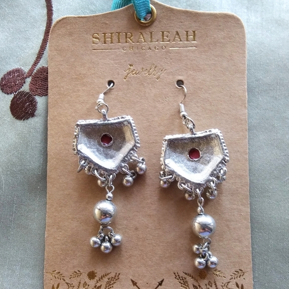 Shiraleah Mae Red Stone Dangle Earrings - Picture 3 of 6